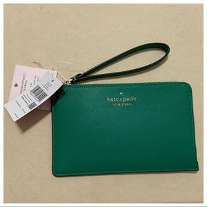 Kate Spade Wristlet in Wintergreen